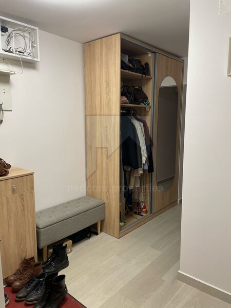 Vanzare apartament 3 camere - Salaj